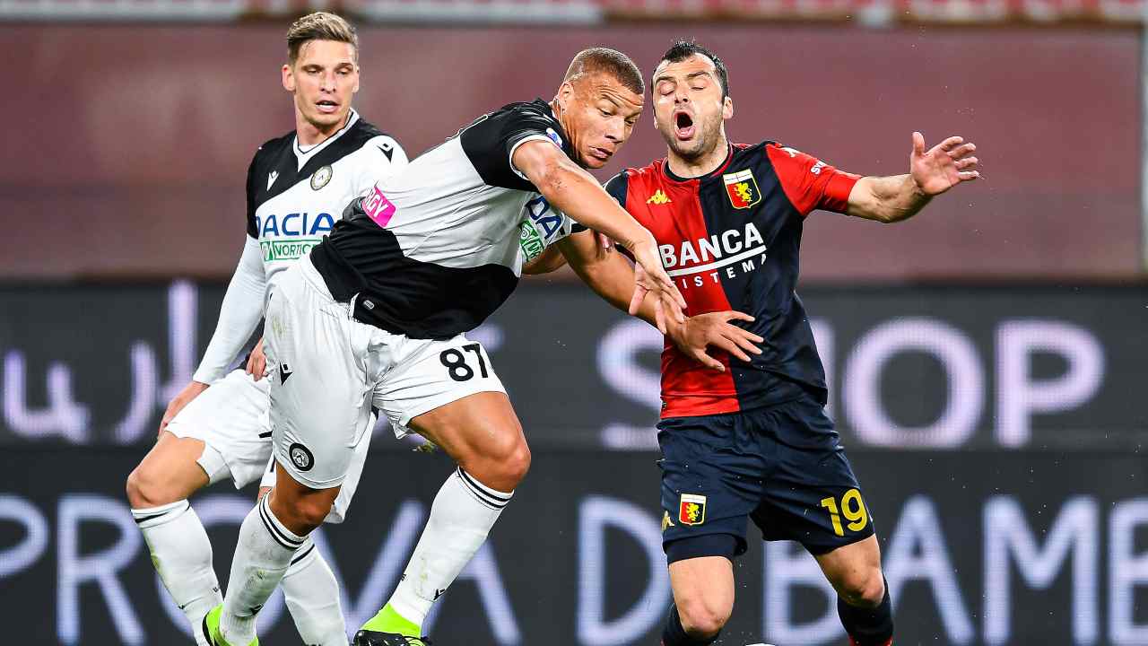 Genoa e Udinese in azione