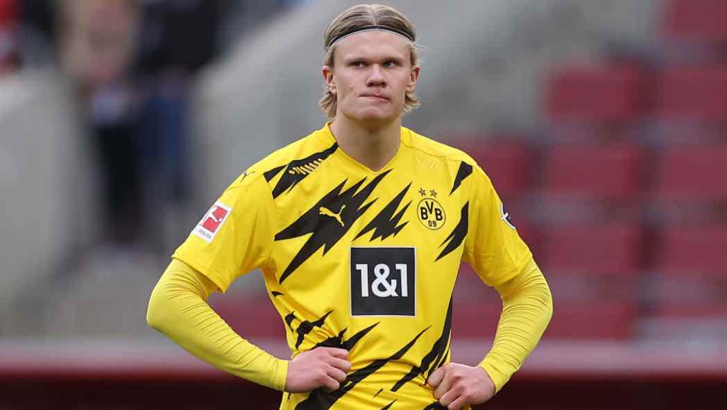 Haaland in campo col Borussia Dortmund