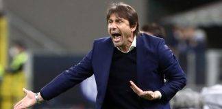 Antonio Conte dà indicazioni