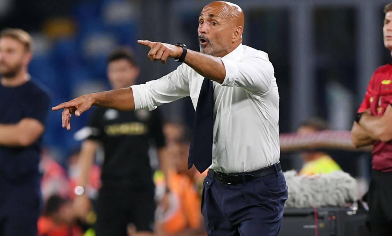 Spalletti dirige il Napoli dalla panchina