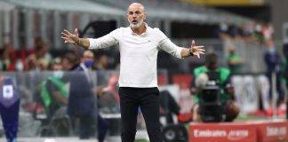 Pioli del Milan in panchina