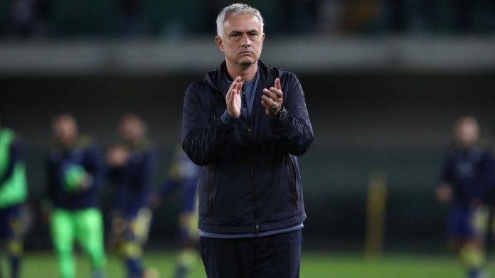 Mourinho de Roma o elogia