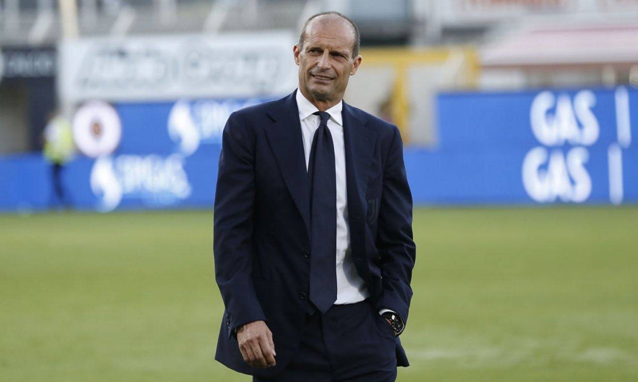 Massimiliano Allegri divertito