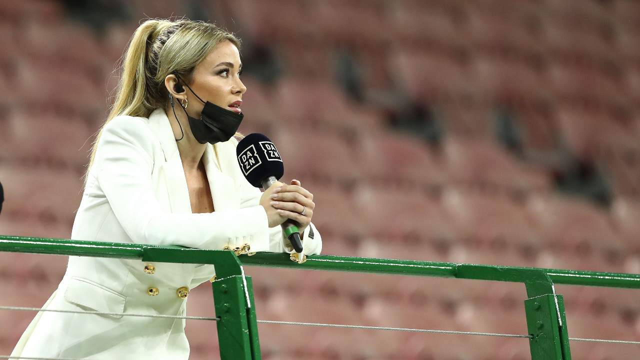 Diletta Leotta al microfono Dazn