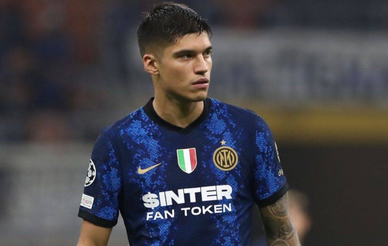 Correa in campo con l'Inter