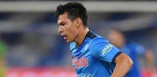 Lozano in campo con la maglia del Napoli