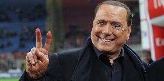 Berlusconi sorride e pensa al Milan