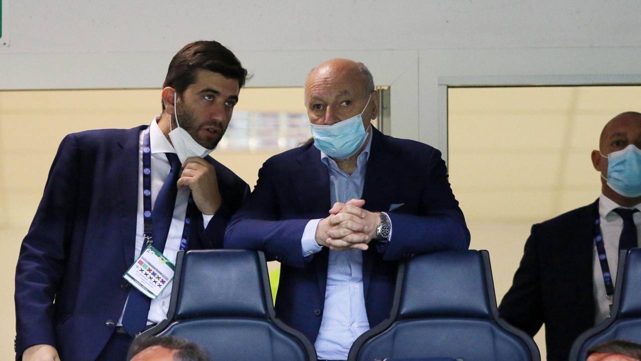 Marotta con mascherina