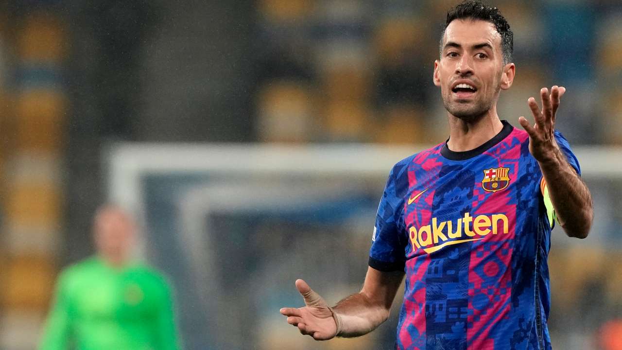 Busquets con la maglia del Barcellona durante la Champions League