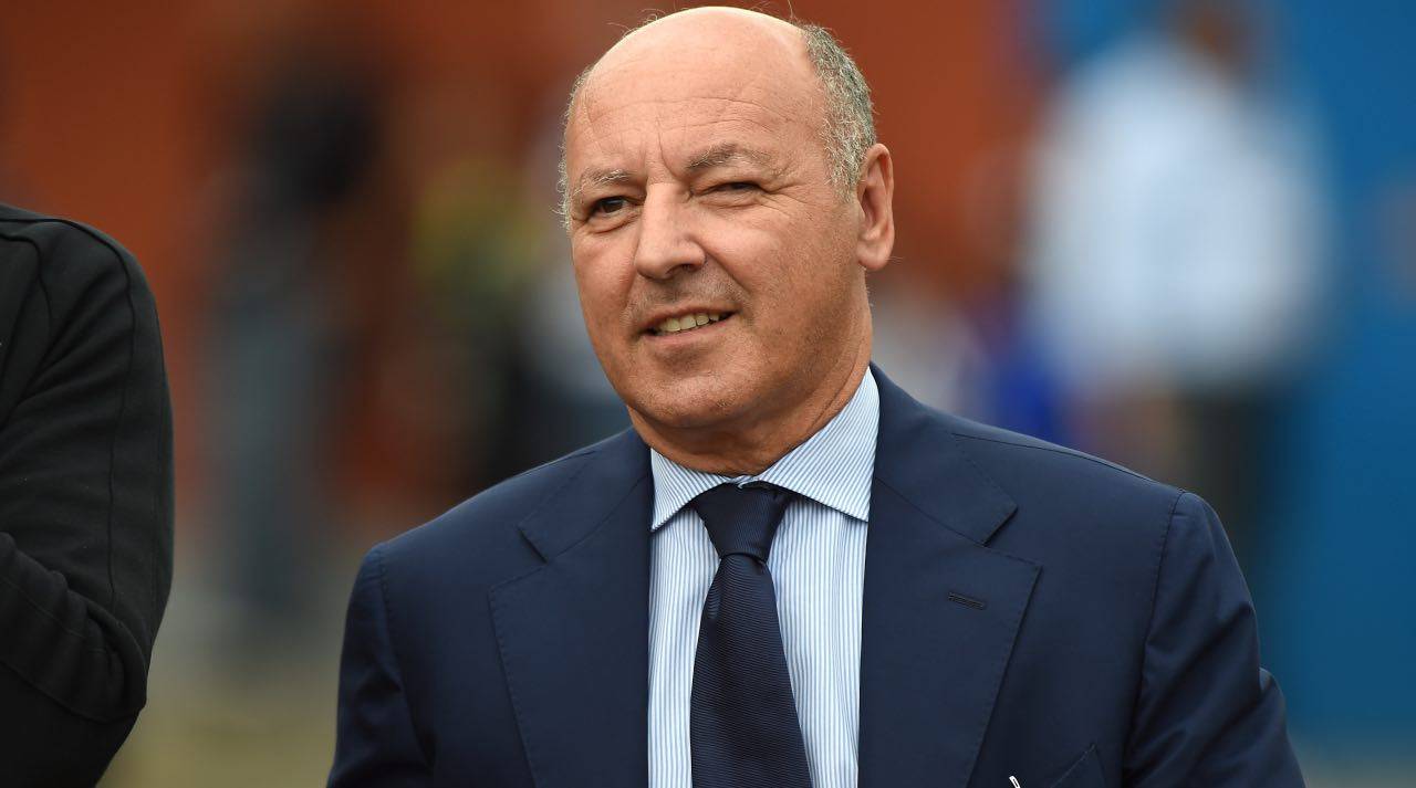 Marotta sorride