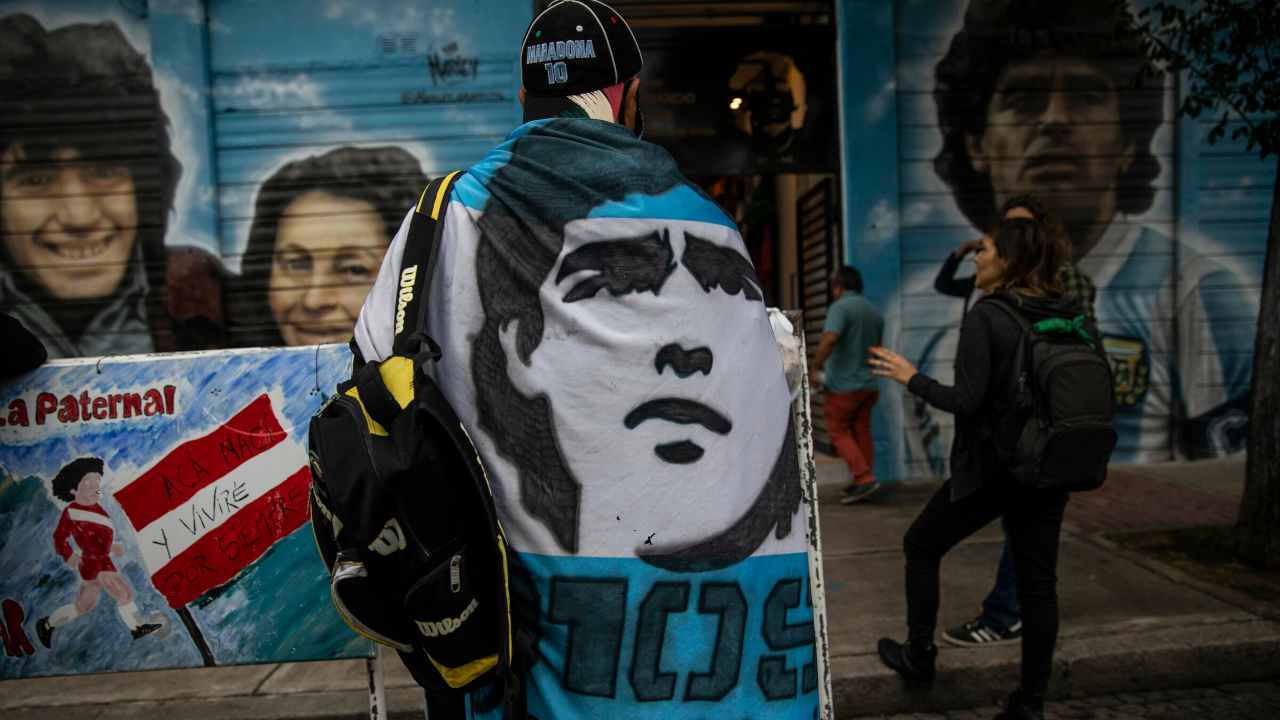 Celebrazioni per l'anniversario della morte di Maradona (LaPresse)