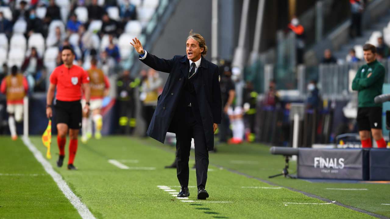 Mancini si rivolge alla sua squadra