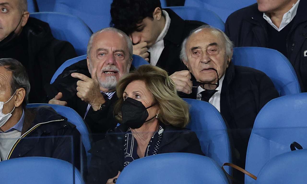 De Laurentiis parla con Ferlainoi