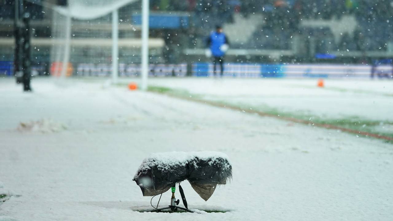 Campo innevato Atalanta-Villarreal