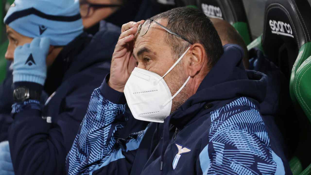 Sarri con la mano in testa Lazio