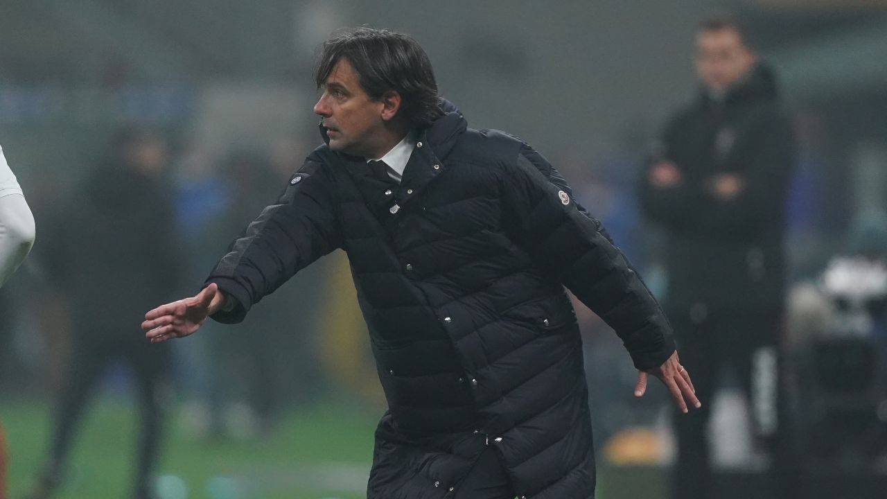 Inzaghi guarda verso il campo Inter