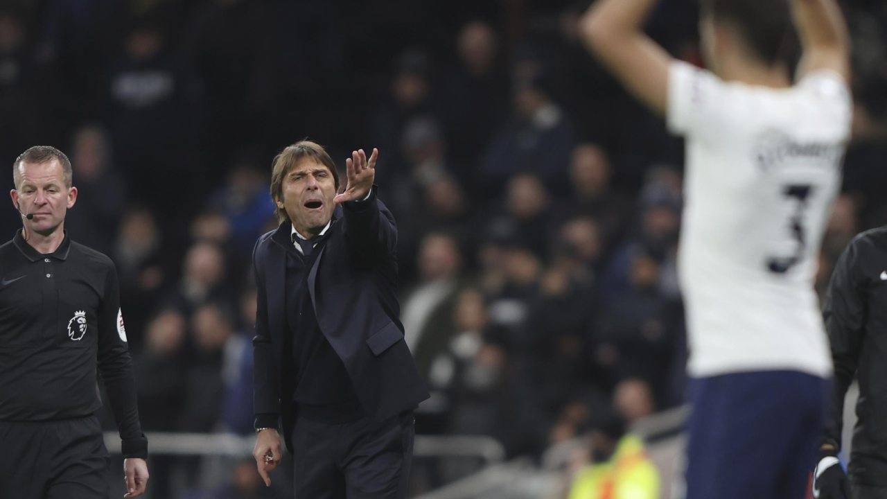 Conte chiede calma