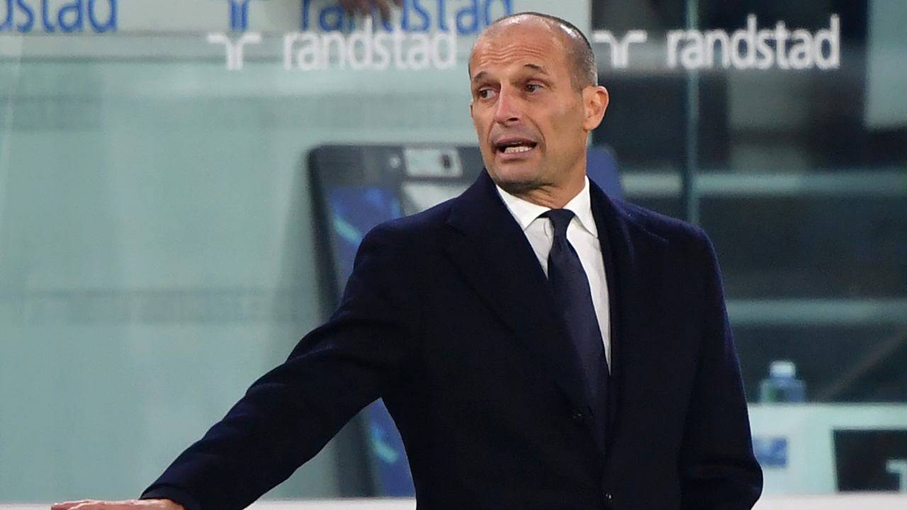 Massimiliano Allegri dà indicazioni