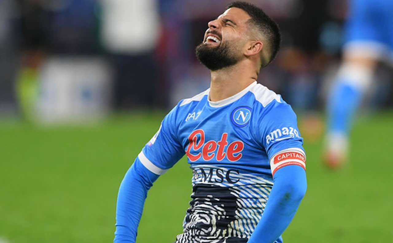 Insigne si dispera in campo