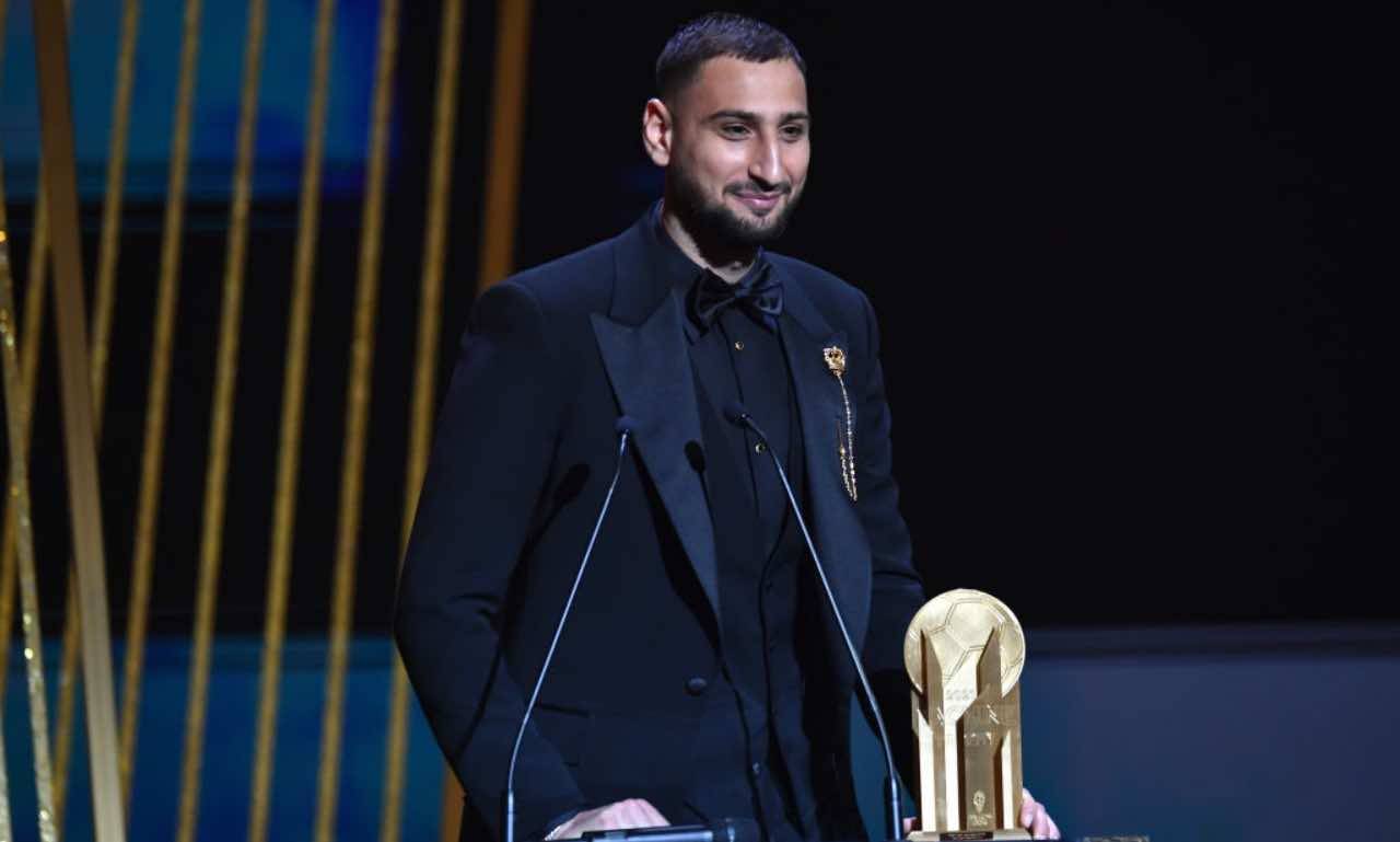 Donnarumma alla premiazione del Pallone d'Oro