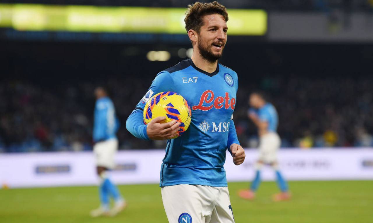 Mertens con il pallone