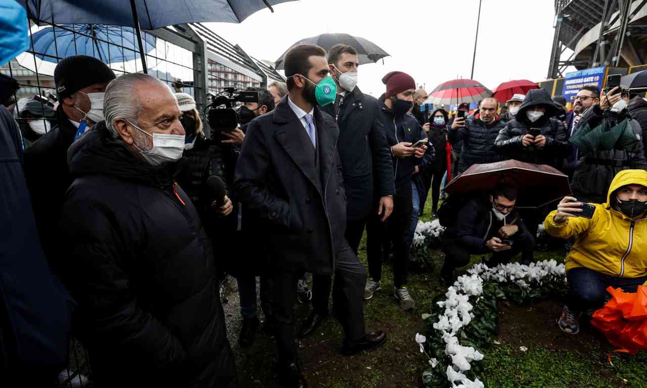 De Laurentiis con mascherina