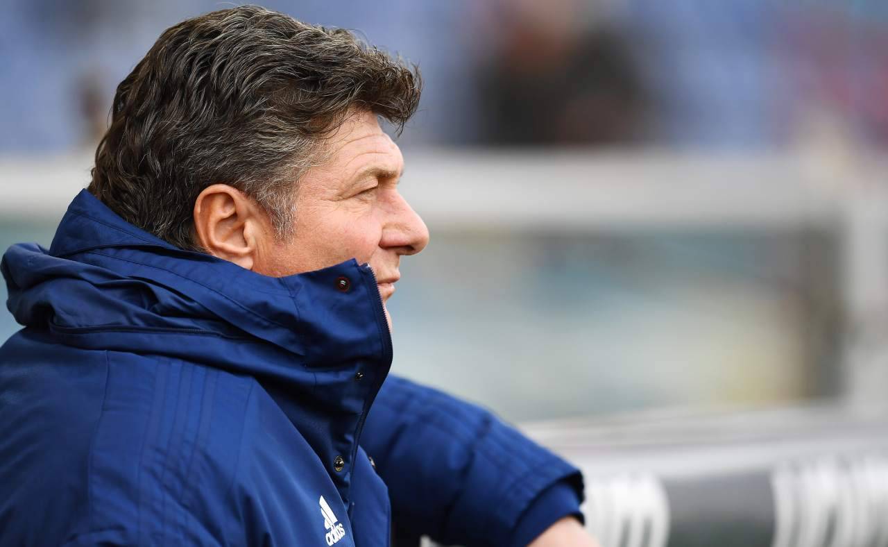 Mazzarri pensieroso