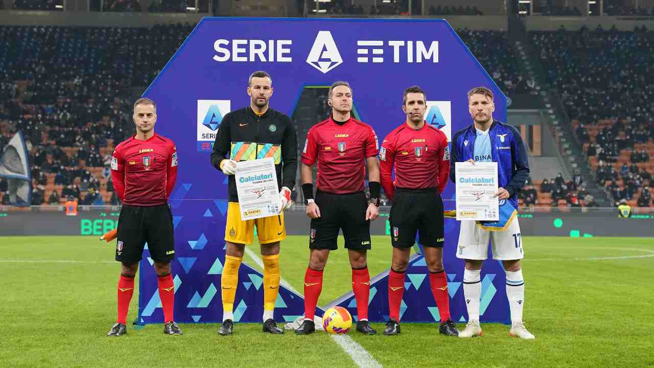 Inter-Lazio Handanovic e Immobile con gli arbitri