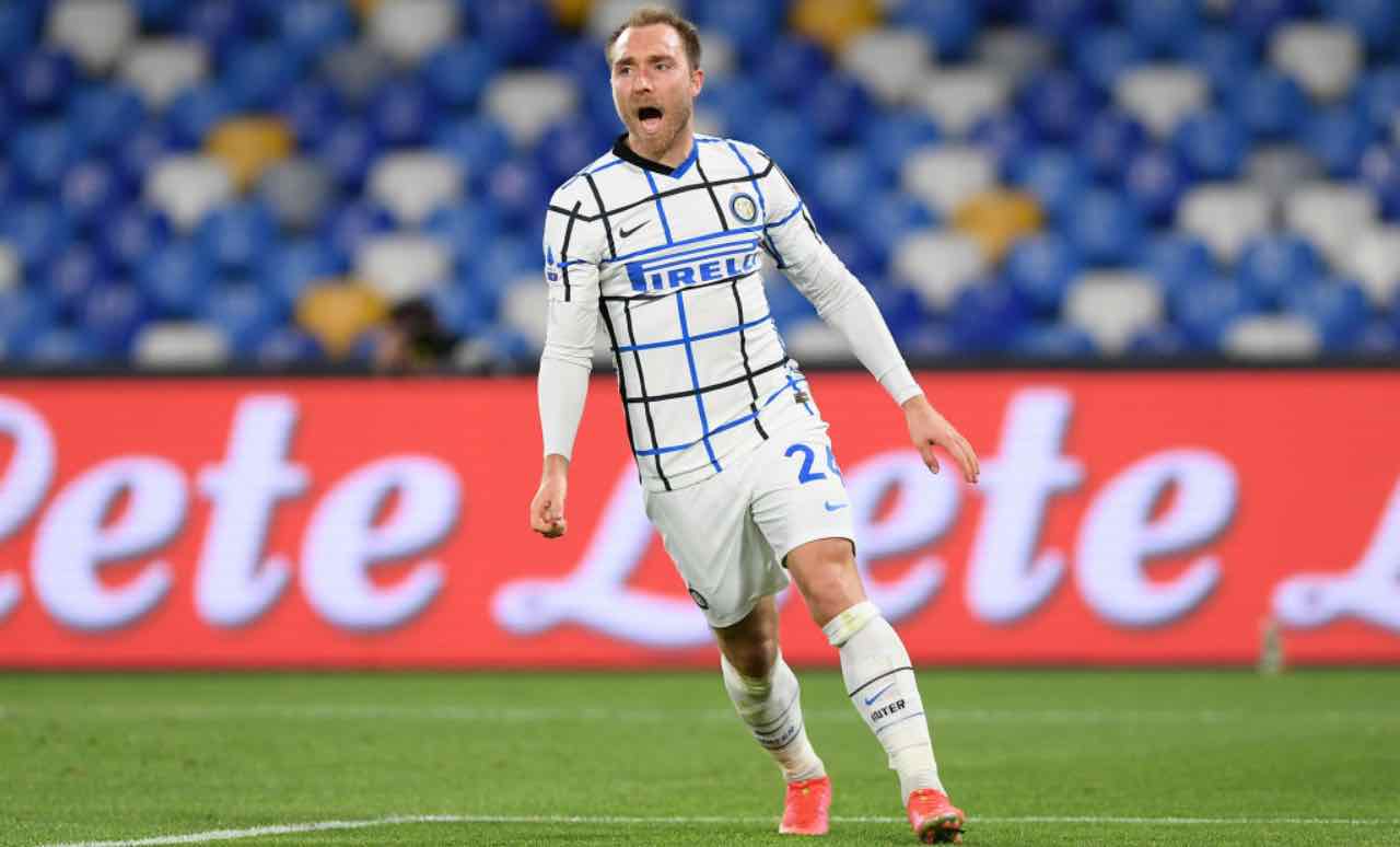 Eriksen in campo con l'Inter