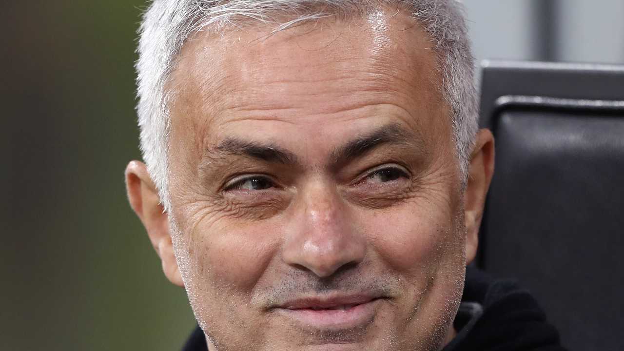 Mourinho sorridente