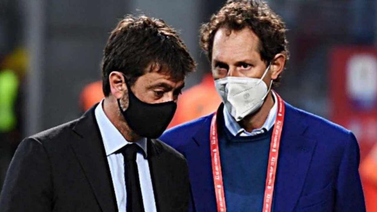 Agnelli e Elkann parlano tra di loro Juve