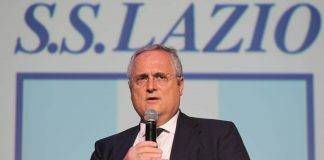 Il presidente della Lazio Claudio Lotito al microfono