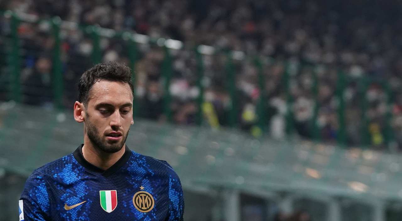 Hakan Calhanoglu