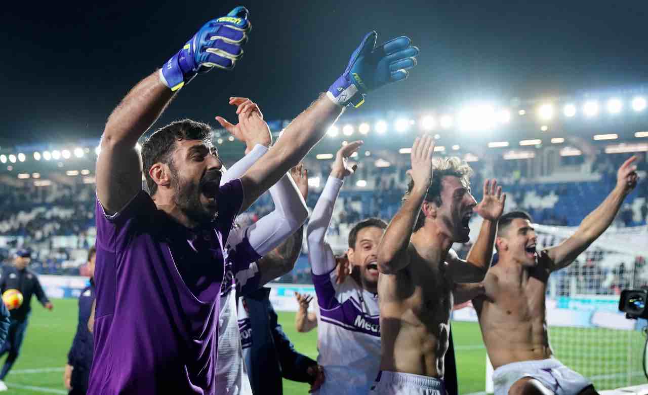 La Fiorentina esulta per la vittoria sull'Atalanta 