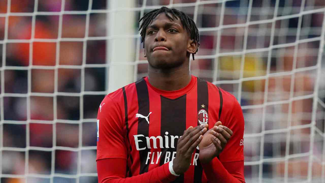 Leao applaude Milan