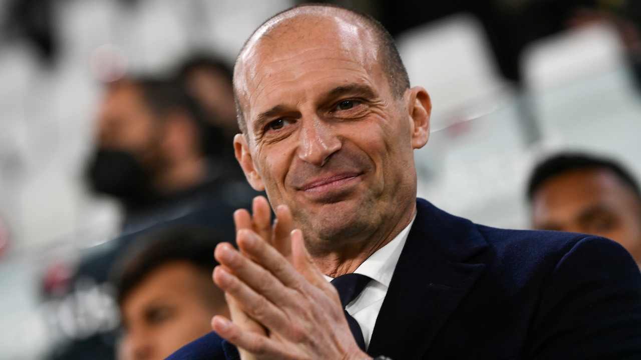 Allegri sorridente