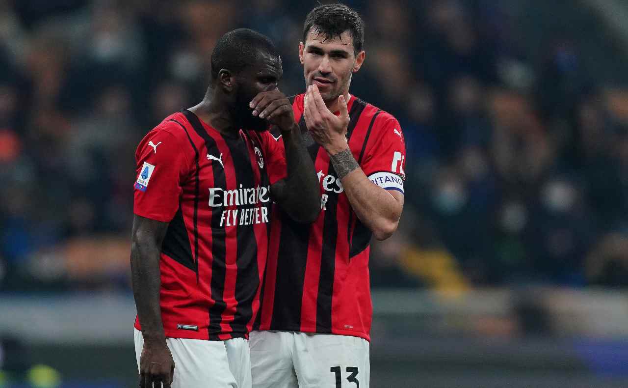 Kessiè in azione con la maglia del Milan