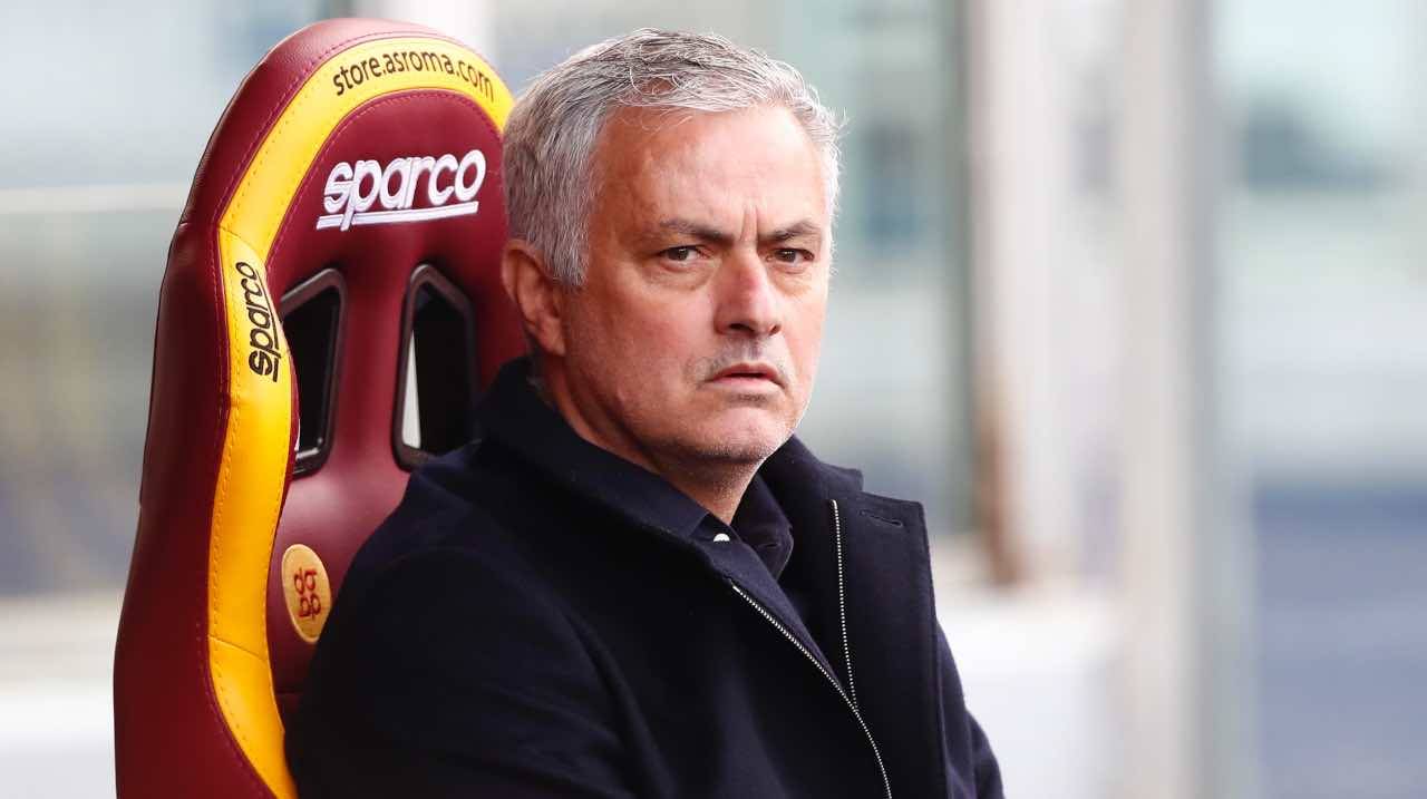 Mourinho arrabbiato