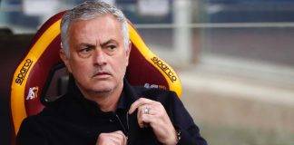 Il tecnico della Roma Mourinho preoccupato