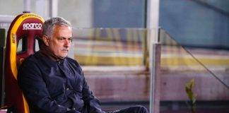 Il tecnico della Roma Mourinho riflette