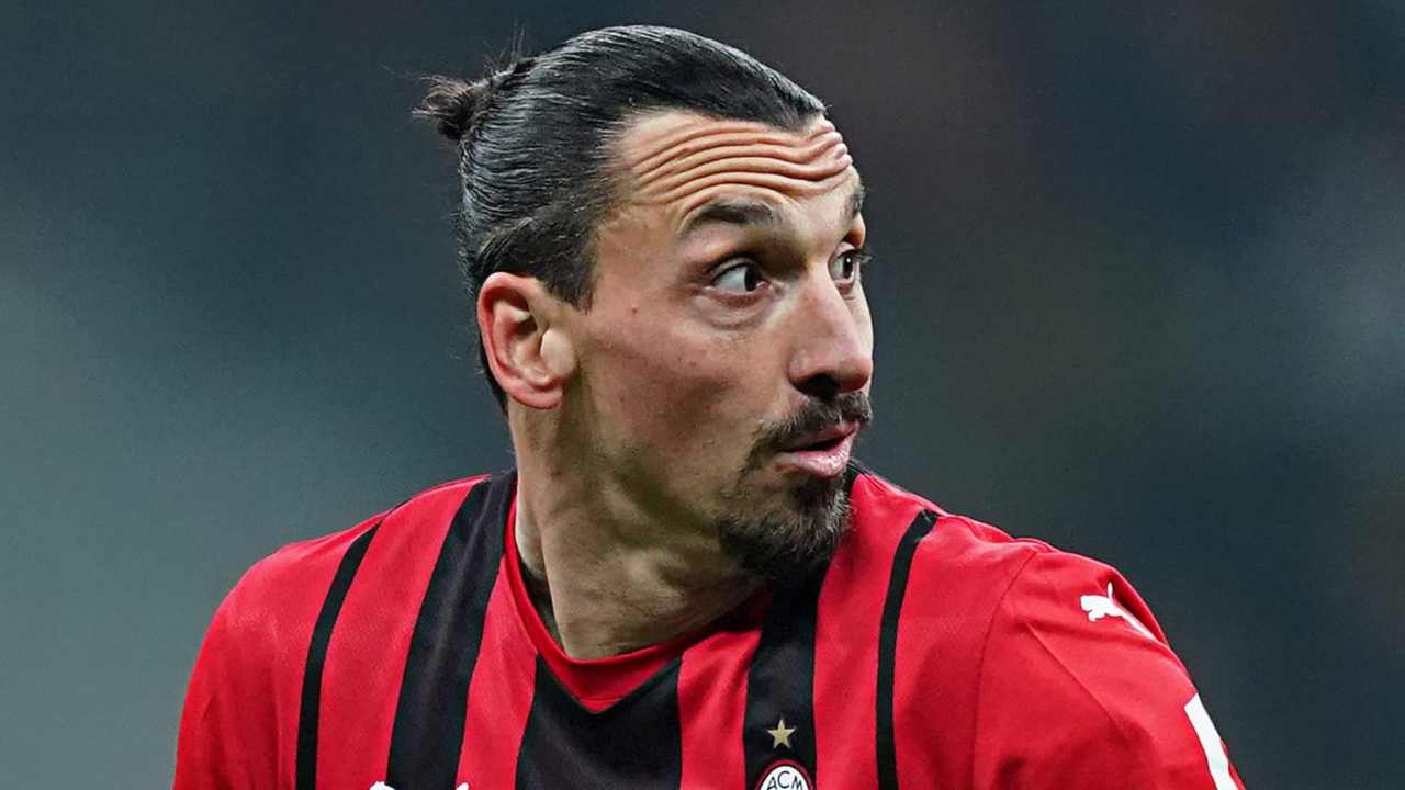 Ibrahimovic con l'espressione sorpresa Milan