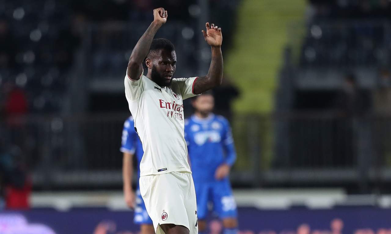 Milan, Kessié con le braccia alzate