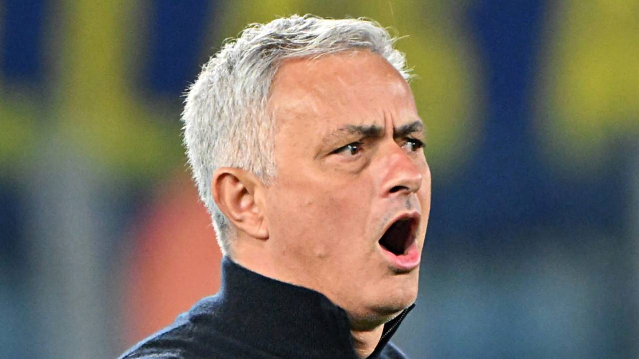 Mourinho, indicazioni alla Roma contro il Verona