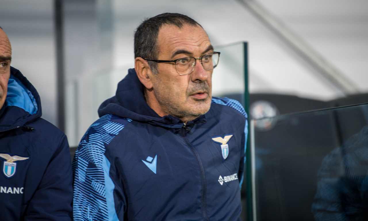 Lazio, Sarri seduto in panchina