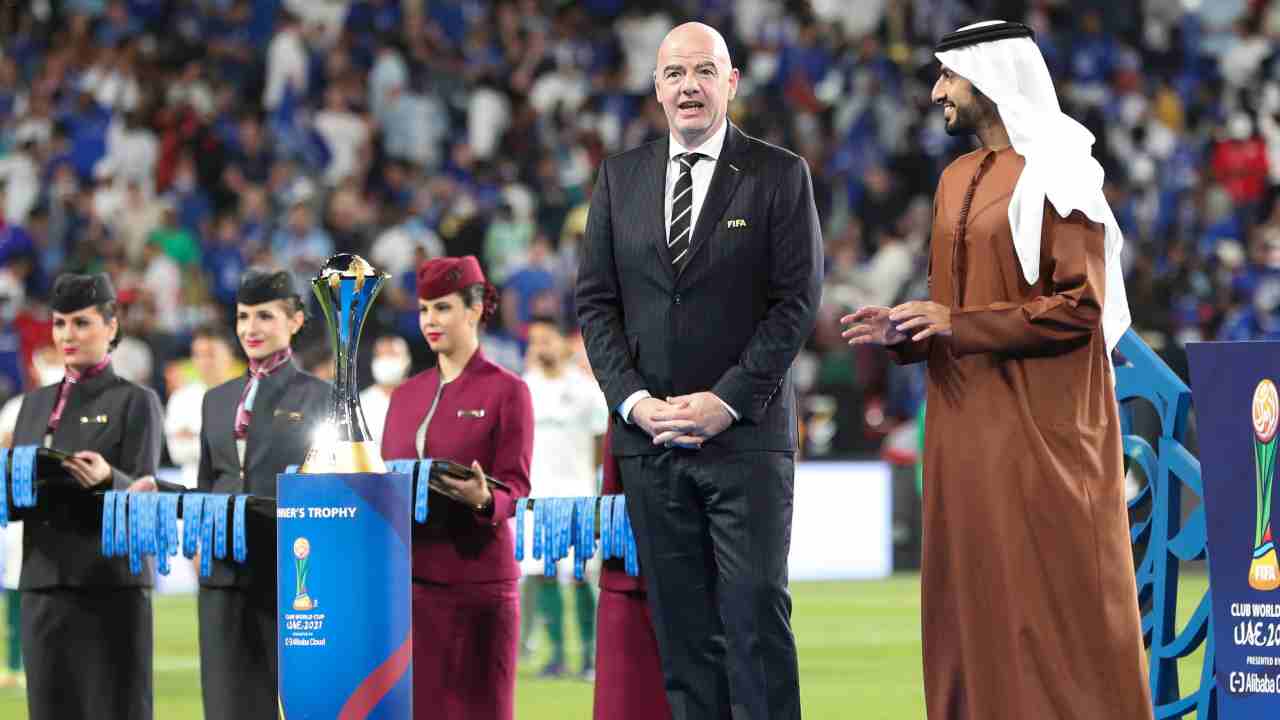 Infantino durante la premiazione del Mondiale per club