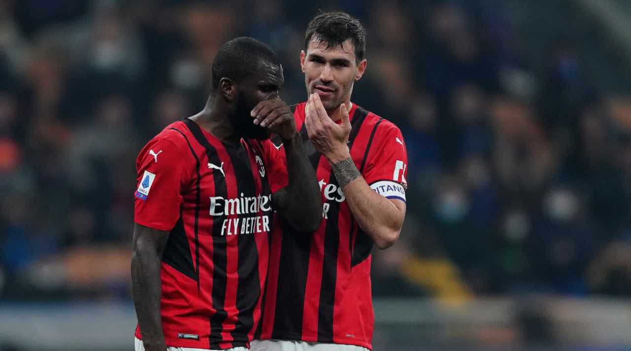 Milan, Romagnoli e Kessie in campo