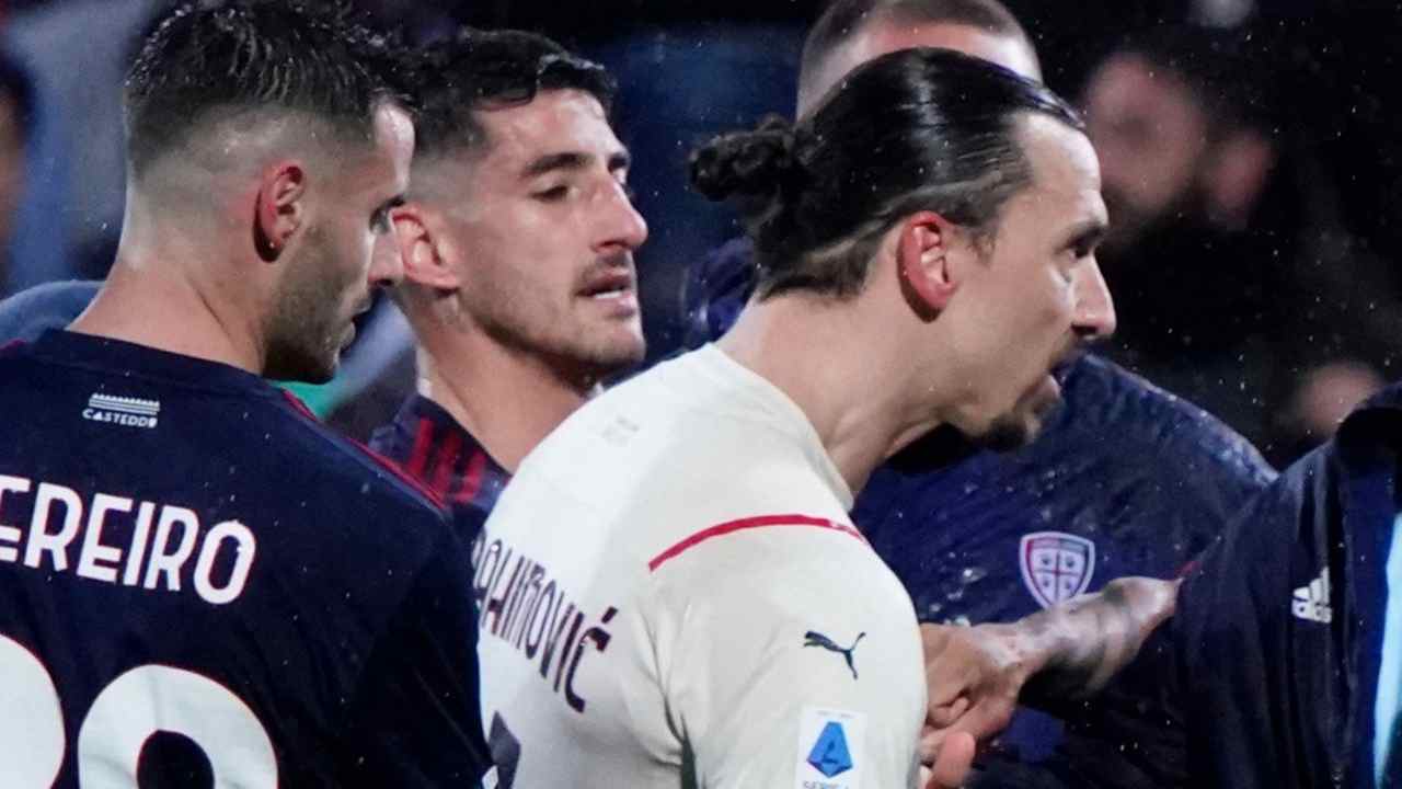 Ibra durante la rissa con il Cagliari