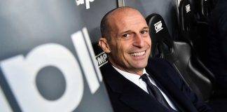 Juventus, Allegri sorride in panchina