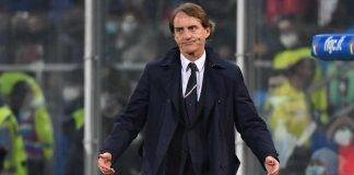 Italia, Roberto Mancini allarga le braccia