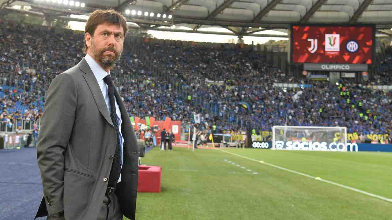 Juventus, Agnelli osserva